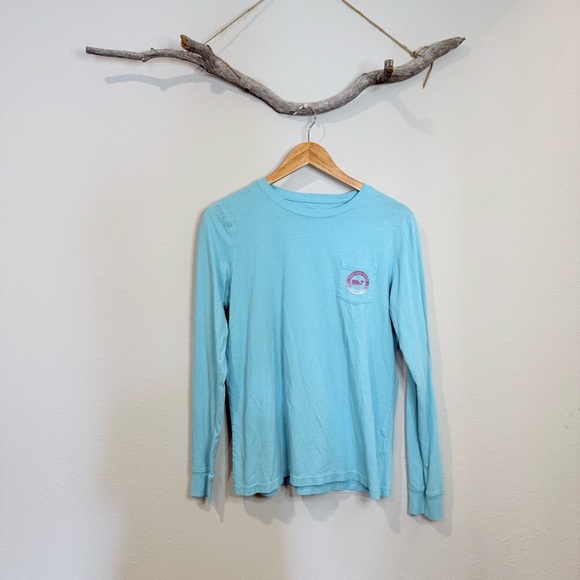 Vineyard Vines Gradient Whale Dot Pocket Long Sleeve Tee - Picture 1 of 6